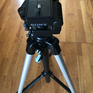 カメラ用三脚　SONY製の画像
