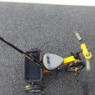 値下げしました。HUMMER(ハマー)ブランドの三輪車の画像