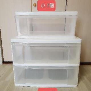 衣類収納クリアケース