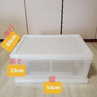 衣類収納クリアケースの画像