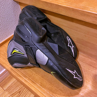 アルパインスターズ　alpinestars シューズの画像