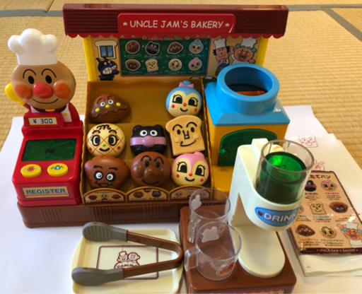 アンパンマン　パン屋さん