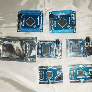 Altera CPLD開発ボードとプログラマー