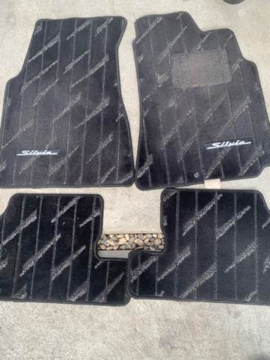 s15 純正フロアマット　値下げ可能