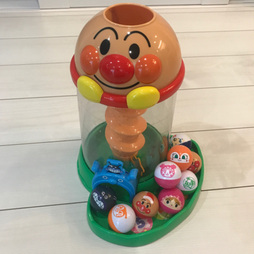 値下げ！アンパンマン  くるコロタワー　ボール増量します！