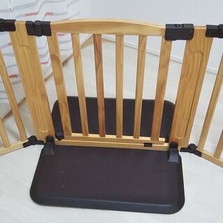 日本育児 おくだけドアーズ Lサイズ 木製 ベビーゲート