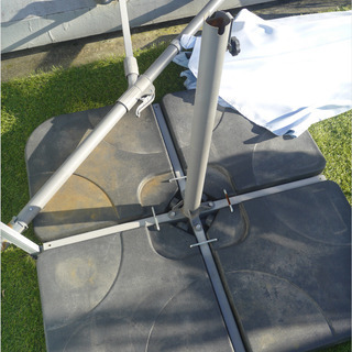 ハンギングパラソルの画像