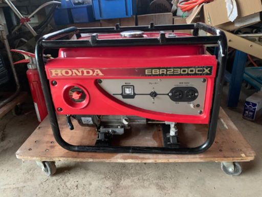 取引完了しました　現状品　現場向けのスタンダード発電機。 EBR2300CX