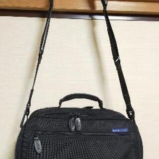小型カメラバッグ500円で 近隣無料お届け