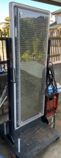【大幅値下げ‼︎ 】 両面電子看板　>  取りに来れる方限定！