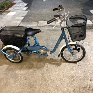 【1681】三輪車　前輪16インチ ・後輪14インチ 33,00...