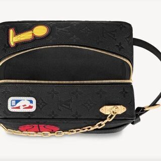 非常に入手困難‼️【日本完売 AW2023新作 ルイヴィトン×NBA バッグ】男女兼用･正規品の画像