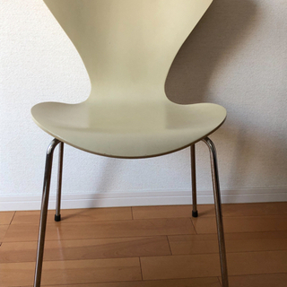 フリッツハンセン　セブンチェア①