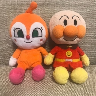 アンパンマン　ドキンちゃん　ぬいぐるみ
