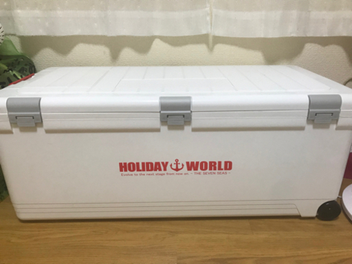 ホリデーワールド クーラーボックス 76L