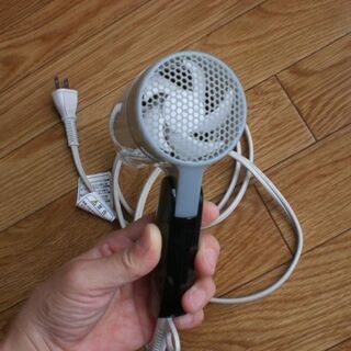 取引成立済み★TESCOM ミニ ドライヤー／折りたたみ式の画像