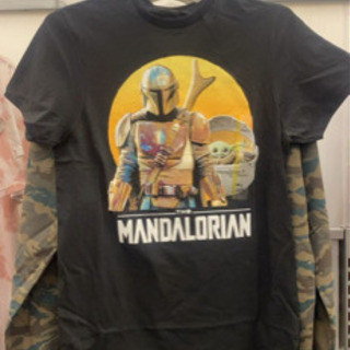激レア　北米限定販売　ルーカスフィルム　ディズニー　公式　スターウォーズ　マンダロリアン　ザチャイルド　Tシャツ　アメカジ