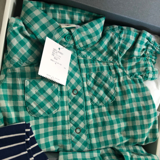 ✨新品✨箱入り✨BEBE 子ども服　プレゼント　兄妹おそろいコーデ可の画像