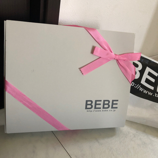 ✨新品✨箱入り✨BEBE 子ども服　プレゼント　兄妹おそろいコーデ可の画像
