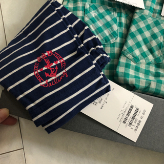 ✨新品✨箱入り✨BEBE 子ども服　プレゼント　兄妹おそろいコーデ可の画像