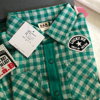✨新品✨箱入り✨BEBE 子ども服　プレゼント　兄妹おそろいコーデ可の画像
