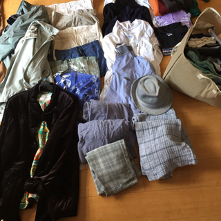 中古多数紳士服と中古婦人用コートＬＬ