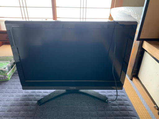 受付終了　TOSHIBA 32型　液晶テレビ