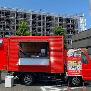 キッチンカー、店舗での調理、販売