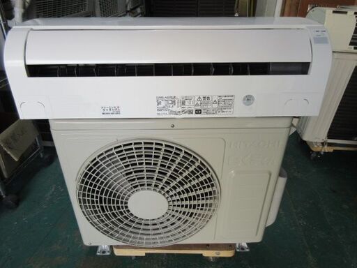 K02496　日立　中古エアコン　主に6畳用　冷2.2kw ／ 暖2.2kw