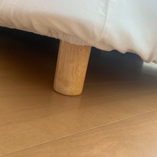 無印のセミダブルとシングルベッド（足いろいろ）の画像