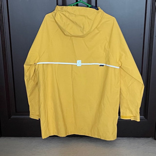 レインコートの画像