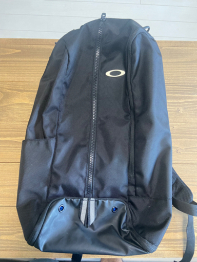 オークリー（Oakley）リュック
