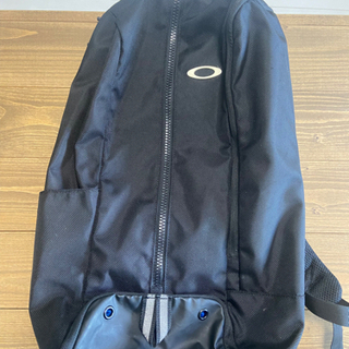 オークリー（Oakley）リュック