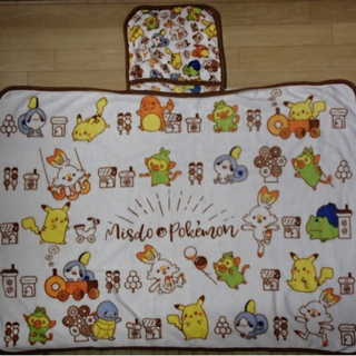 新品！これからの時期に大活躍　ポケモン　膝掛け　ブランケット　