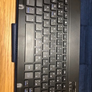 最終値下げ！タブレット（キーボード、カバー付）