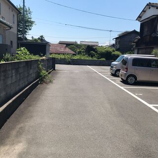 ☆更新料0円！☆月極駐車場☆松山市古三津☆山西☆0.3万円～☆