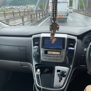 アルファード前期10   格安　車検有の画像