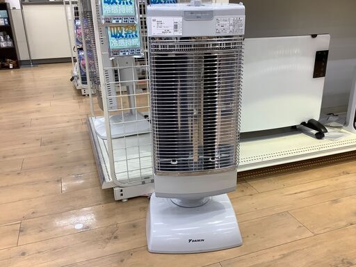 2015年製、DAIKIN(ダイキン)の遠赤外線ヒーターのご紹介です！