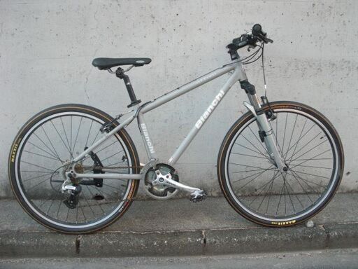 Bianchi （ビアンキ）Attivo （アッティーヴォ）クロスバイク　　　管理NO.20210921-13