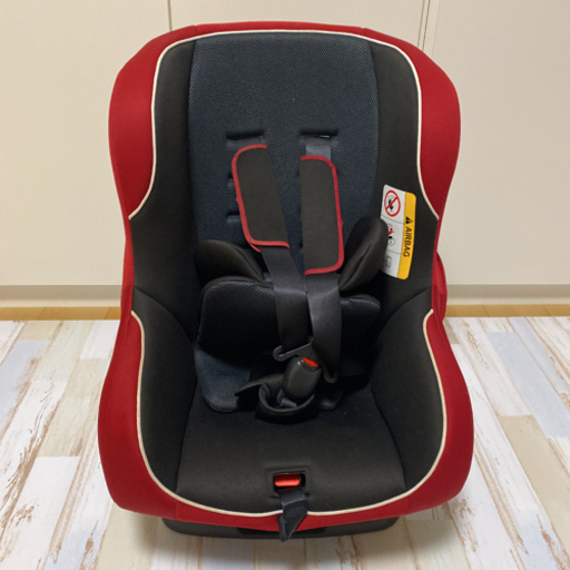 タカタ　チャイルドシート