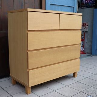 人気の無印良品(MUJI)のオーク材を使用したチェスト・4段ワイド