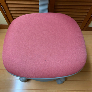 デスクチェアーの画像