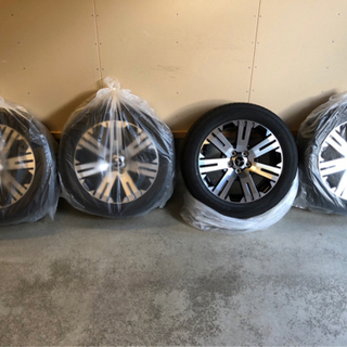 【新車外し】新型デリカD5(MC後) 純正タイヤ・ホイールセット