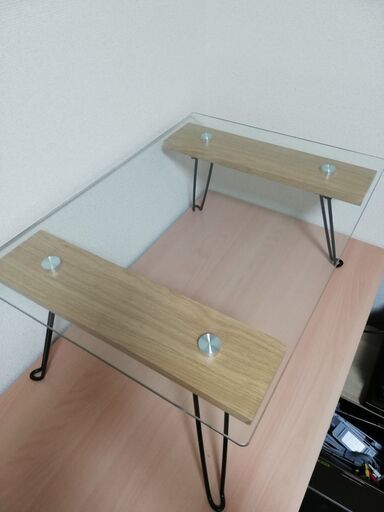 折りたたみ ガラステーブル