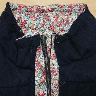 【組曲】【新品】 リバーシブルダウンベスト(リバティプリント)【未使用】の画像