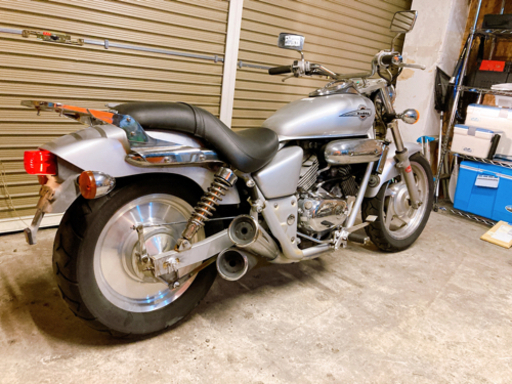 ホンダ　マグナ250 シルバー　配送可能　支払いは現金or振り込みも可能