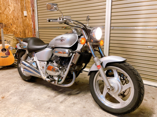 ホンダ　マグナ250 シルバー　配送可能　支払いは現金or振り込みも可能