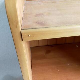 子供用収納ラックの画像