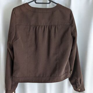 エニィスィス　ノーカラージャケット　ブラウン　の画像