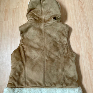 取引中★美品★Mc.Sister★ブランド★ファー付きフード★ベスト★キャメル★ティーン★女子の画像